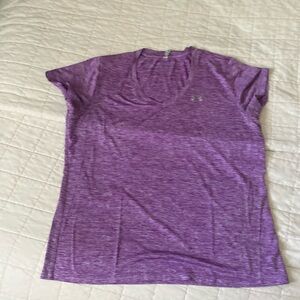 Under Armour Heat Gear Women’s shirt